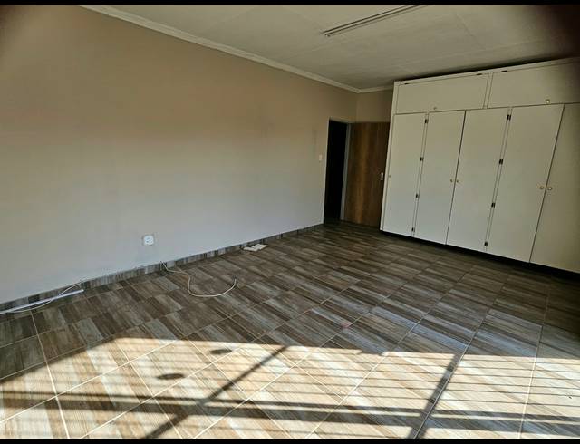 3 BEDROOM HOUSE FOR SALE IN KOOKRUS